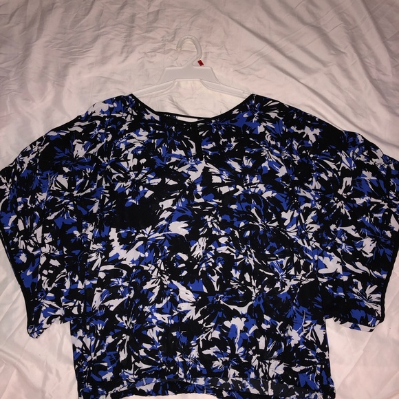 Large - Picture 2 of 3